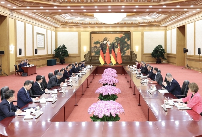 会谈 - 副本(1).jpg